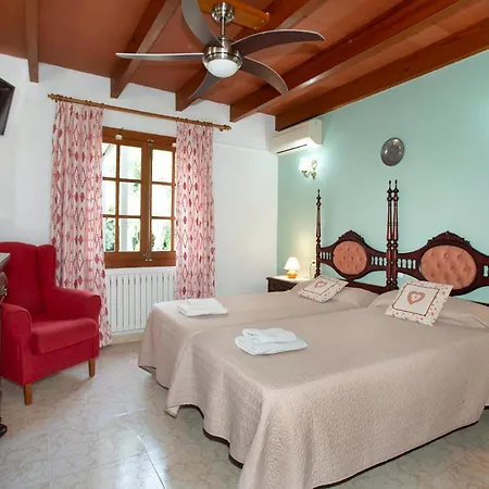 Les Oliveres Vall De Colonya By Vintage Travel Villa *