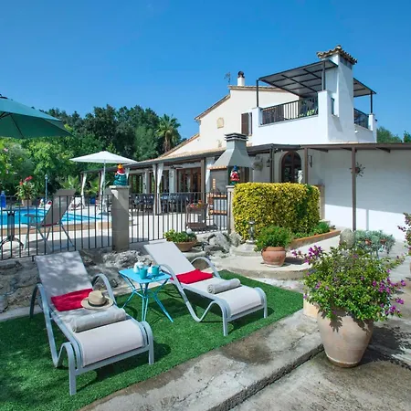 Les Oliveres Vall De Colonya By Vintage Travel Villa